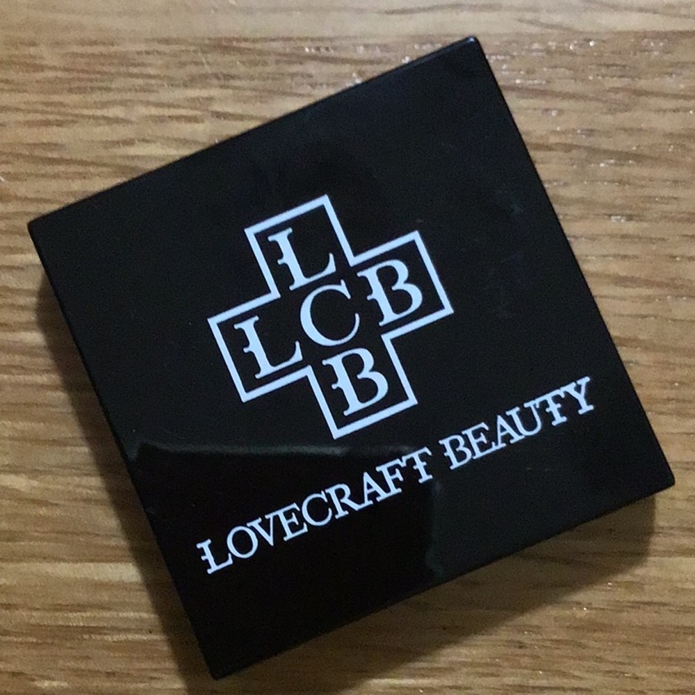 Lovecraft Beauty bronzer